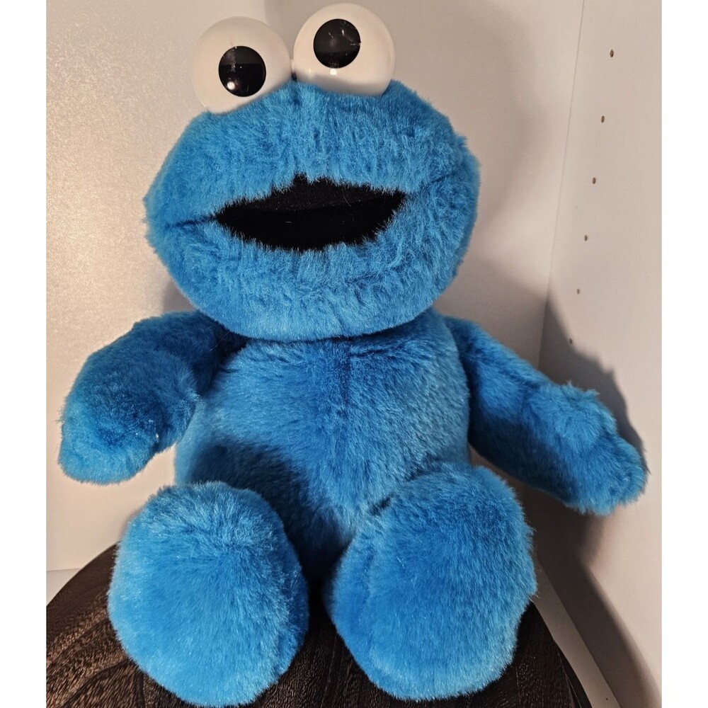 1997 Vintage TICKLE ME COOKIE MONSTER Plush Tyco Sesame Street, Works Great